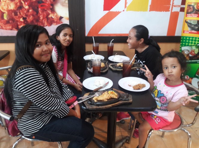Savor Every Bite at ECHA Cake and Bakery